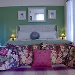 Starlight Pines Bed & Breakfast