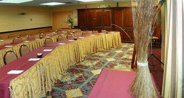 Embassy By Hilton Flagstaff