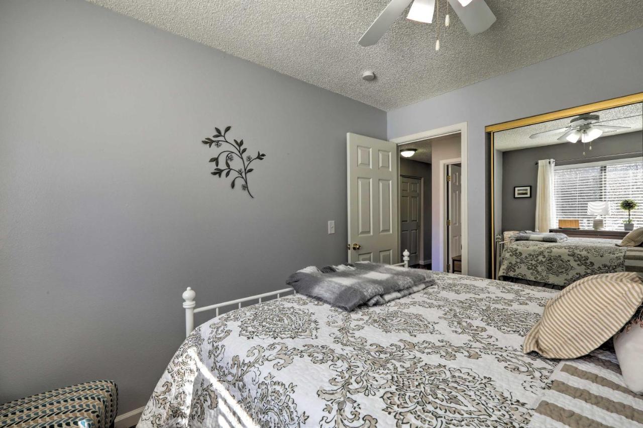 Apartment Less Than 1 Mi To Golfing And Hiking! *