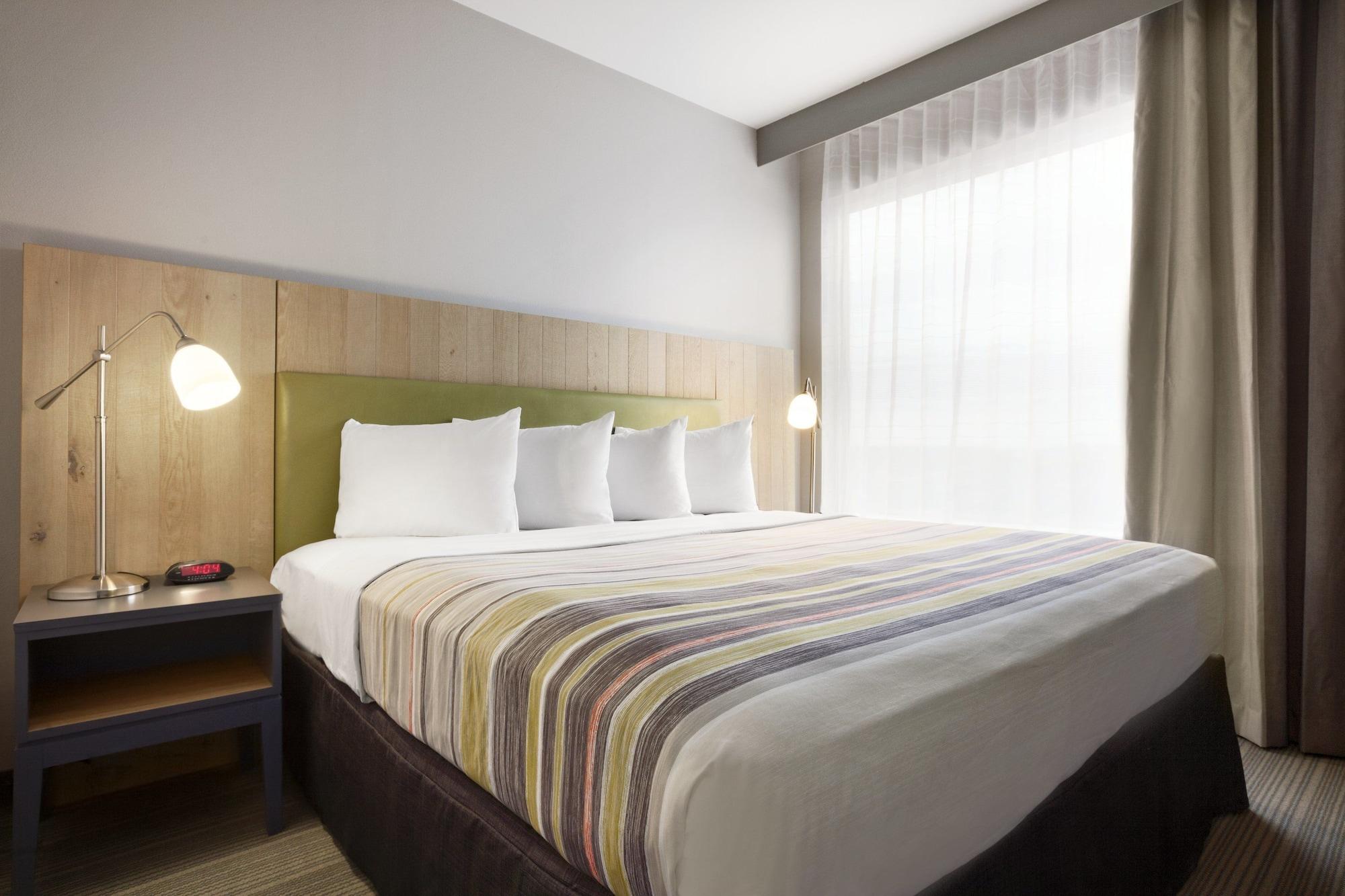 Hotel Country & By Radisson, Flagstaff, Az 3*