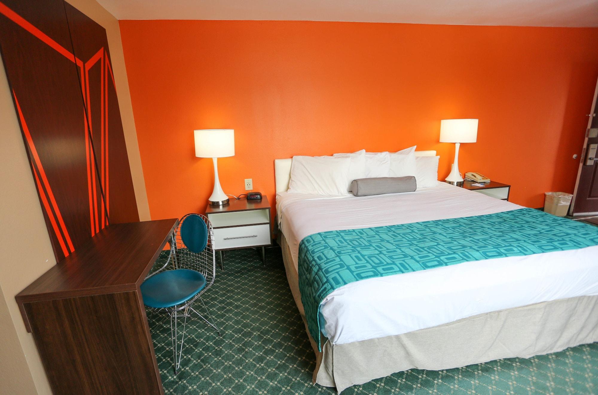 Hotel 6 Az 3*