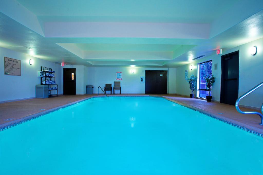 Country & By Radisson, Flagstaff, Az 3*