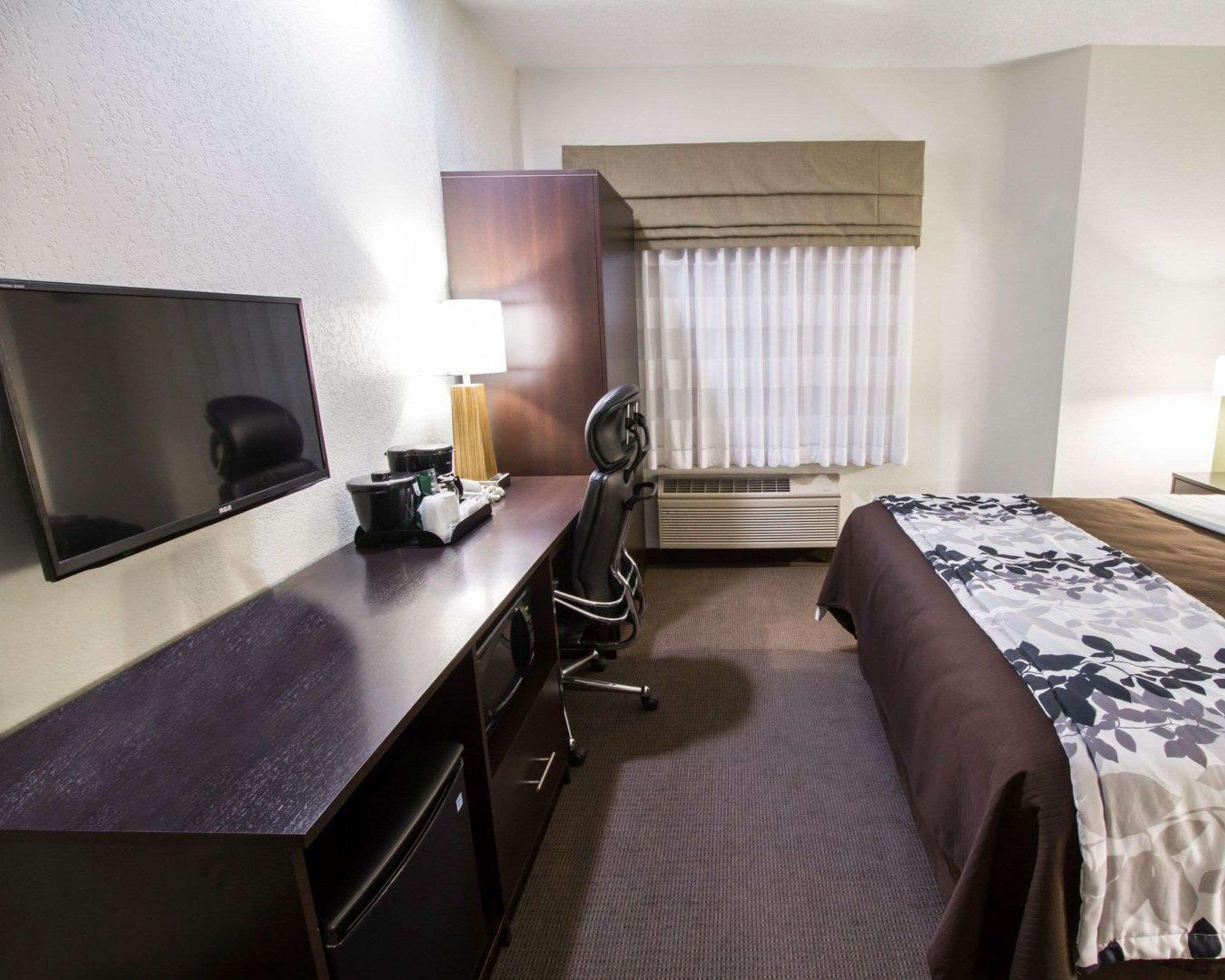 Sleep Inn 3*