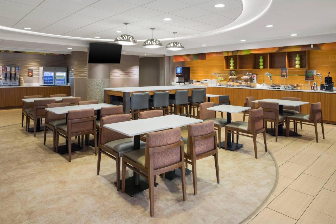 Springhill By Marriott Hotel