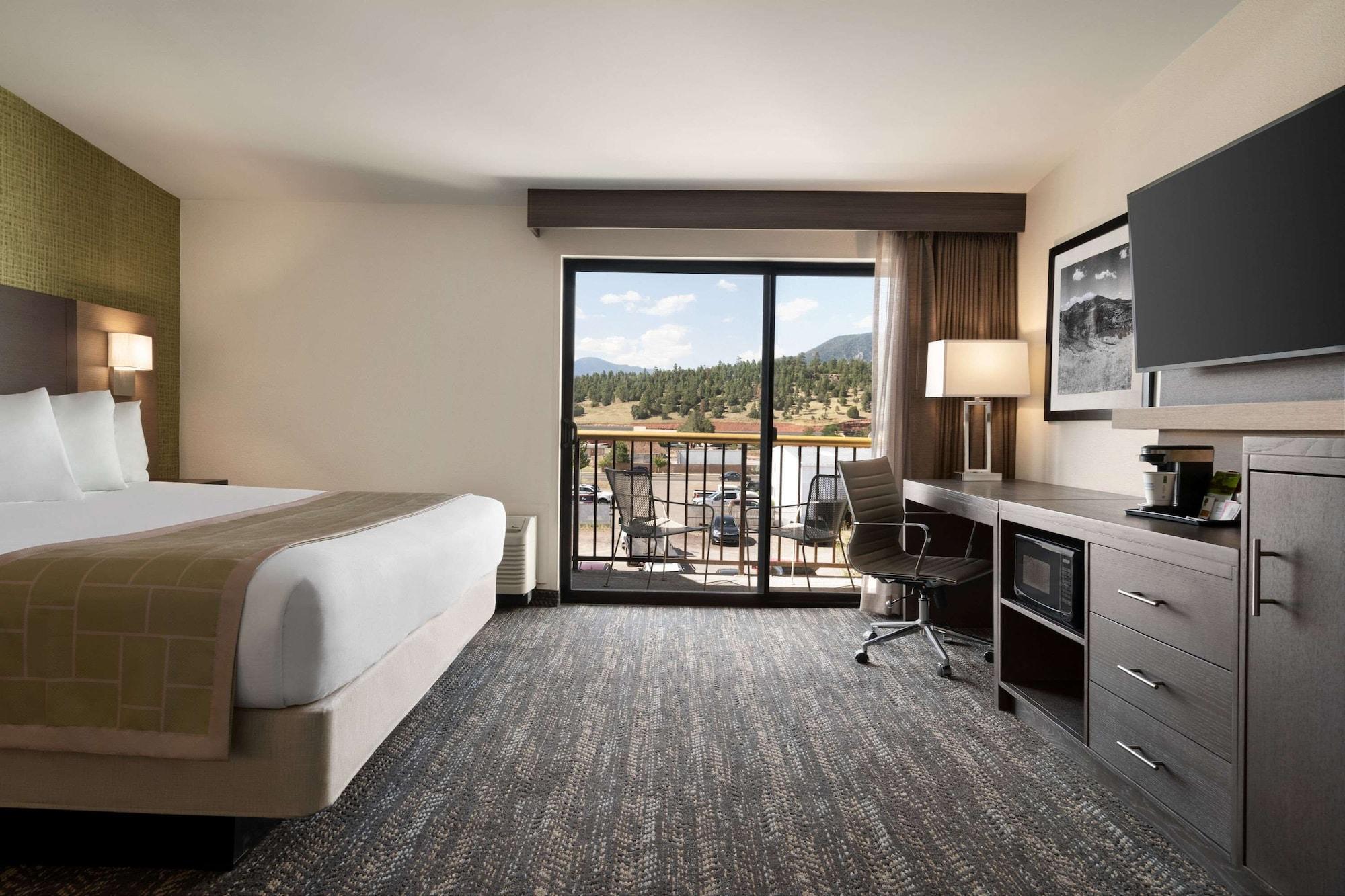 Days By Wyndham Hotel 3*