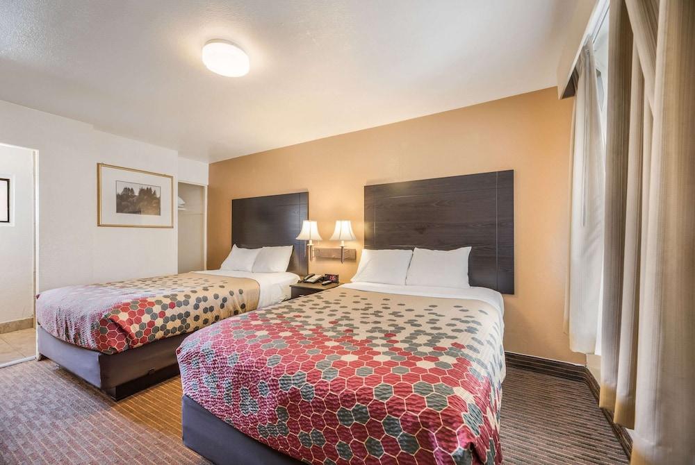 Rodeway Flagstaff-downtown Inn