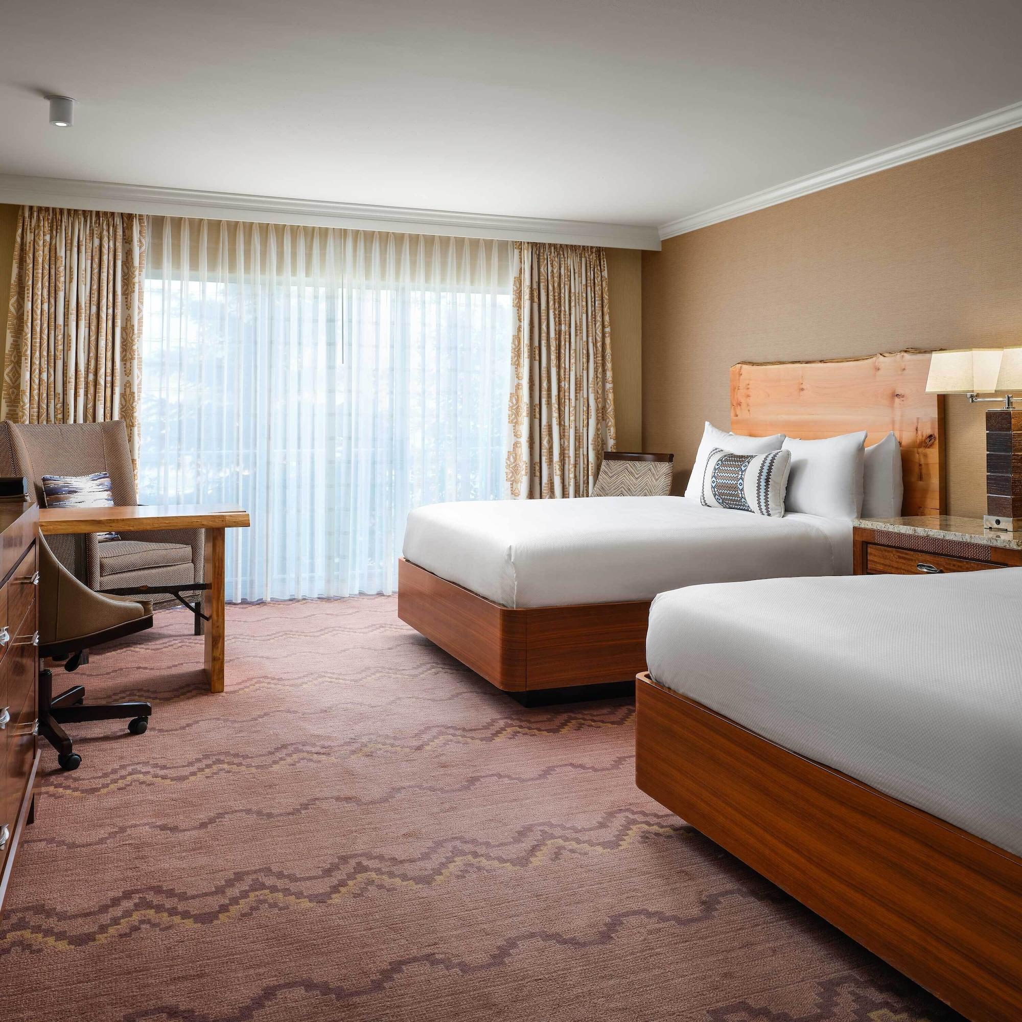 Little America Hotel 4*