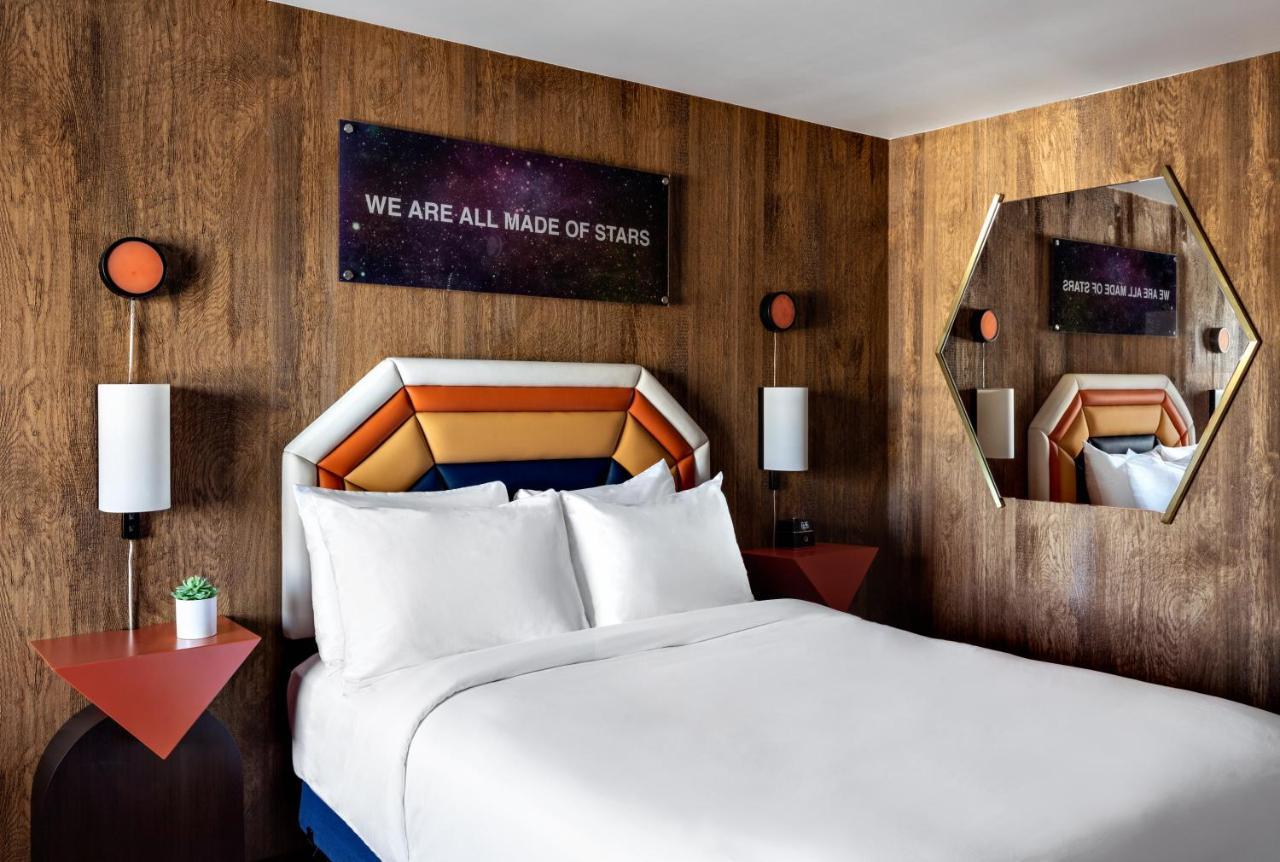 Americana Motor Hotel