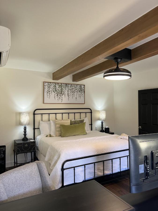 Hotel Bespoke