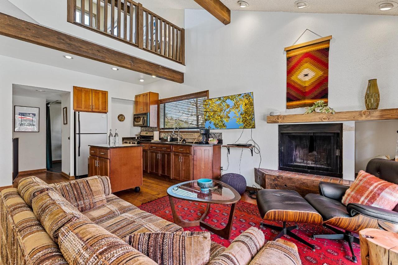 Delightful 1 Bdrm Country Club Retreat With Mt Elden Views! Holiday home *