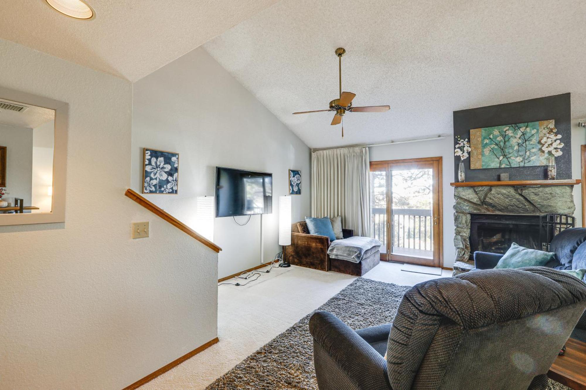 Cozy Retreat With Balcony And Pool Access! * Flagstaff