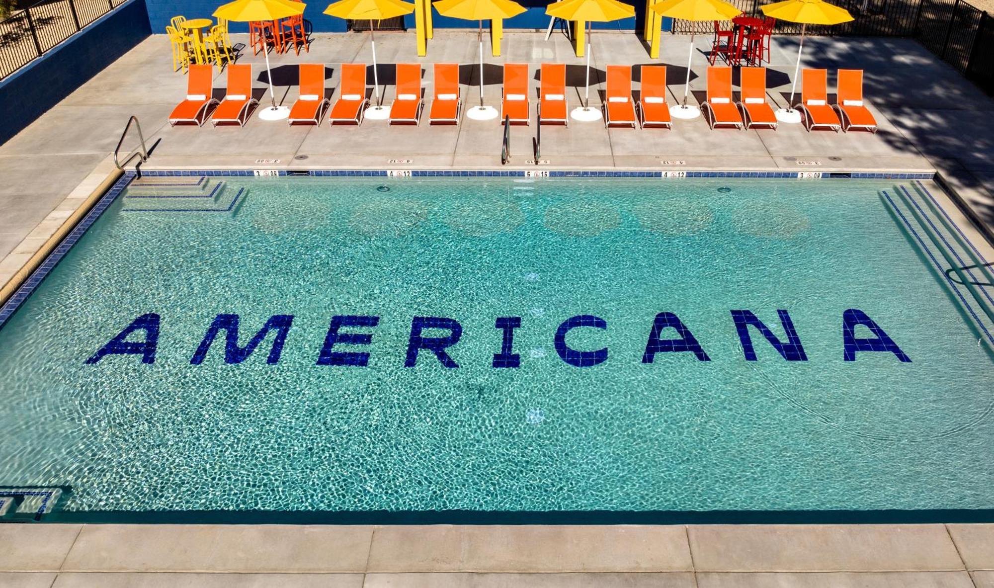 Americana Motor Hotel 4*