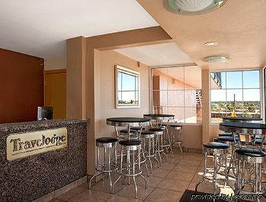 Travelodge - Nau Conference Center Motel