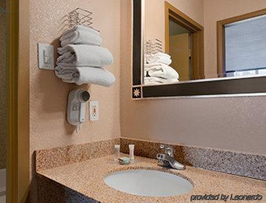 Motel Travelodge - Nau Conference Center