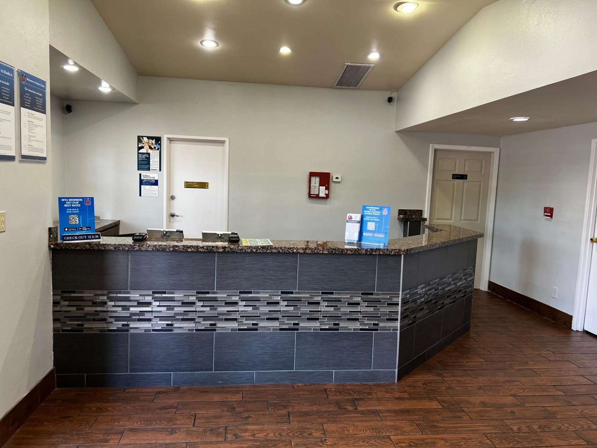 6 Az Hotel Flagstaff