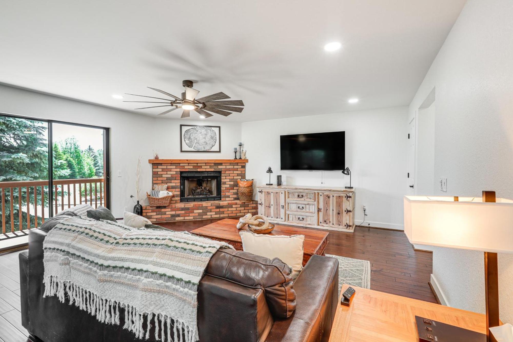 Apartment Quaint With Balcony About 6 Mi To Dtwn! Flagstaff