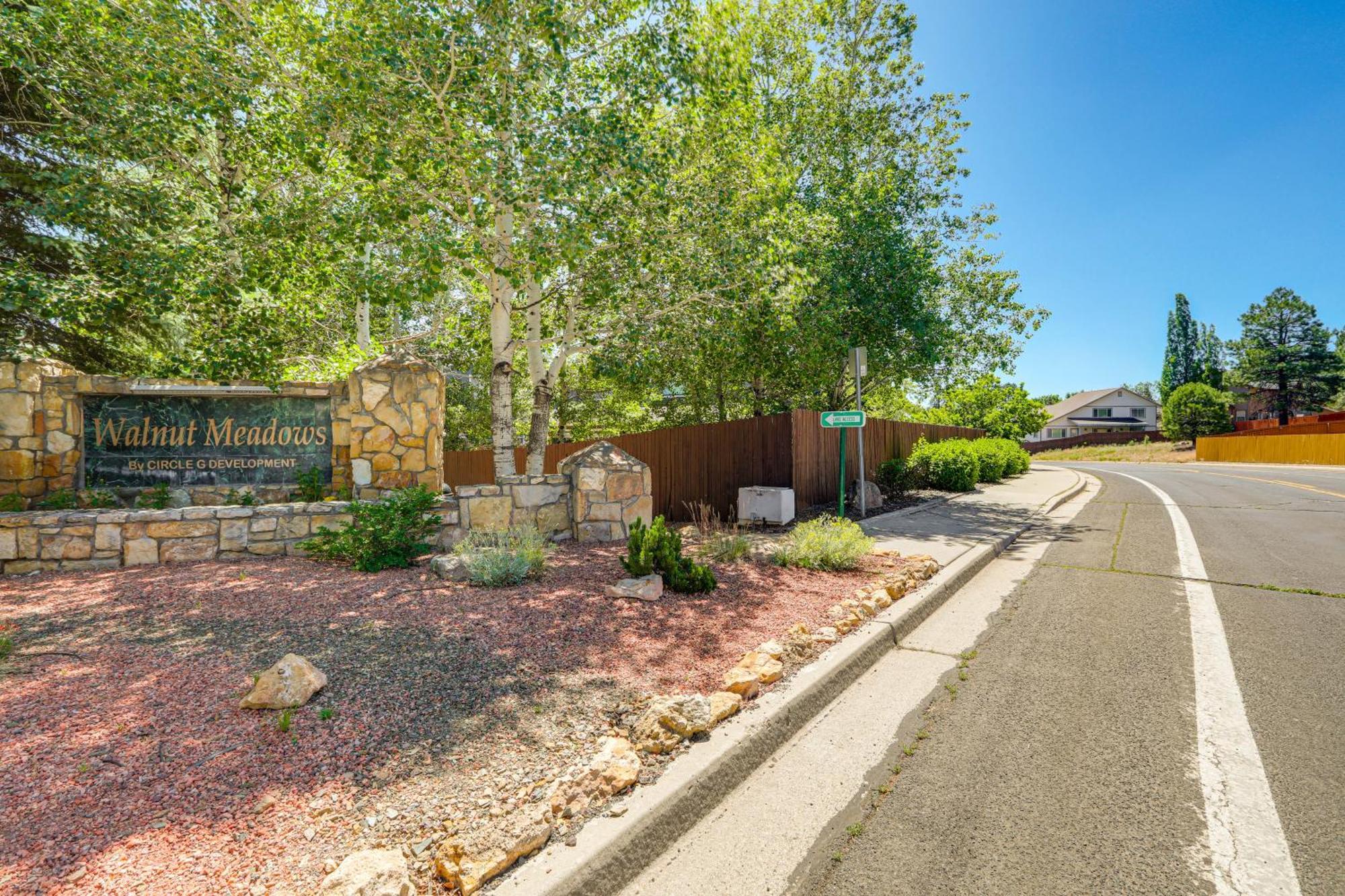 Apartment Quaint With Balcony About 6 Mi To Dtwn! Flagstaff