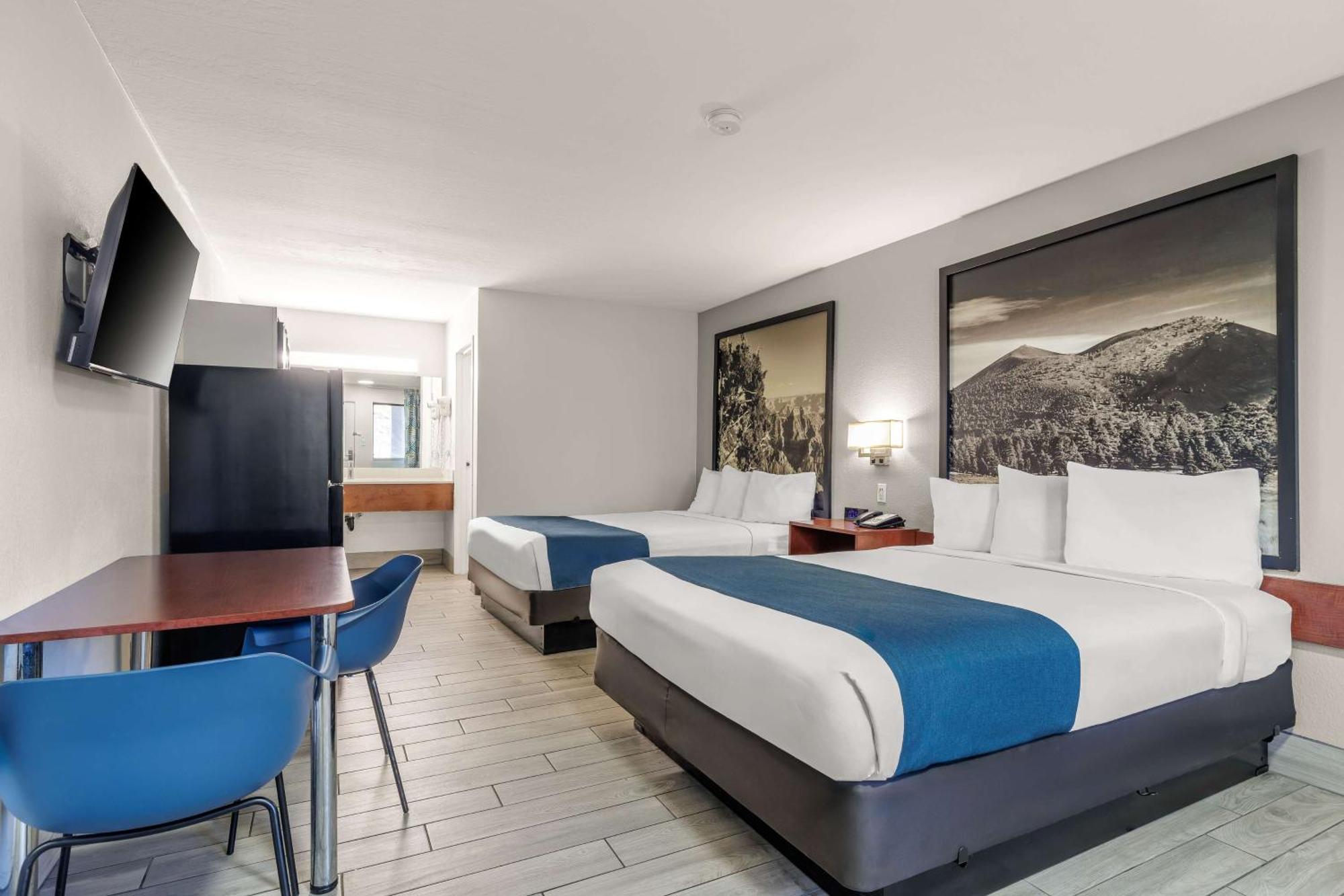 6 Az Hotel 3*
