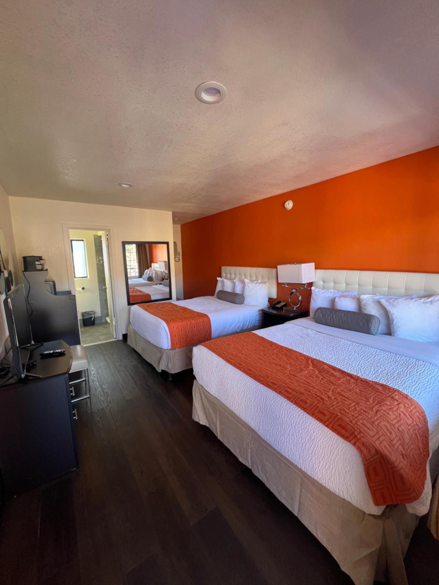 Howard Johnson By Wyndham West Motel Flagstaff