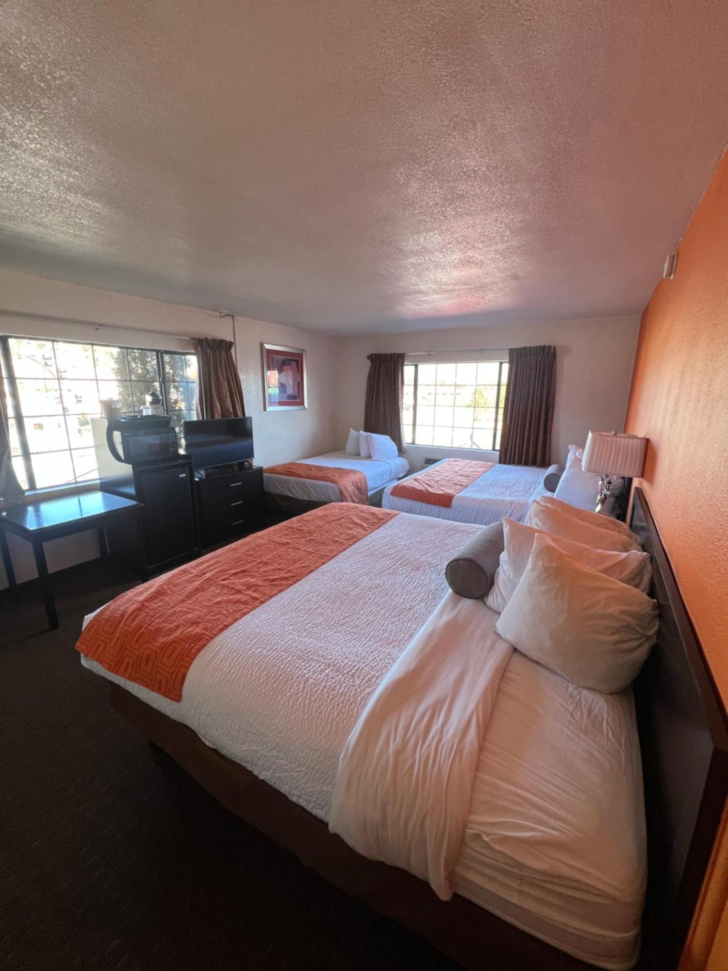 Howard Johnson By Wyndham West Flagstaff