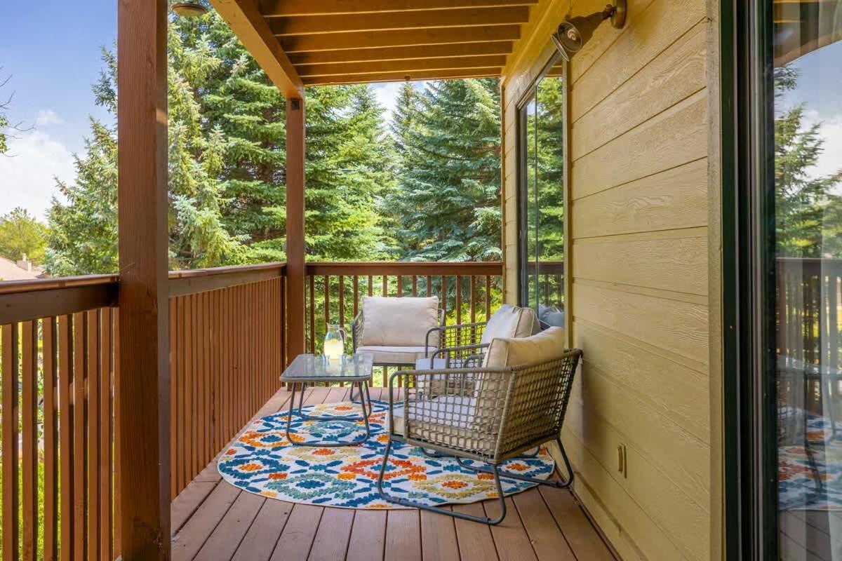 Mid-century Mtn Flagstaff