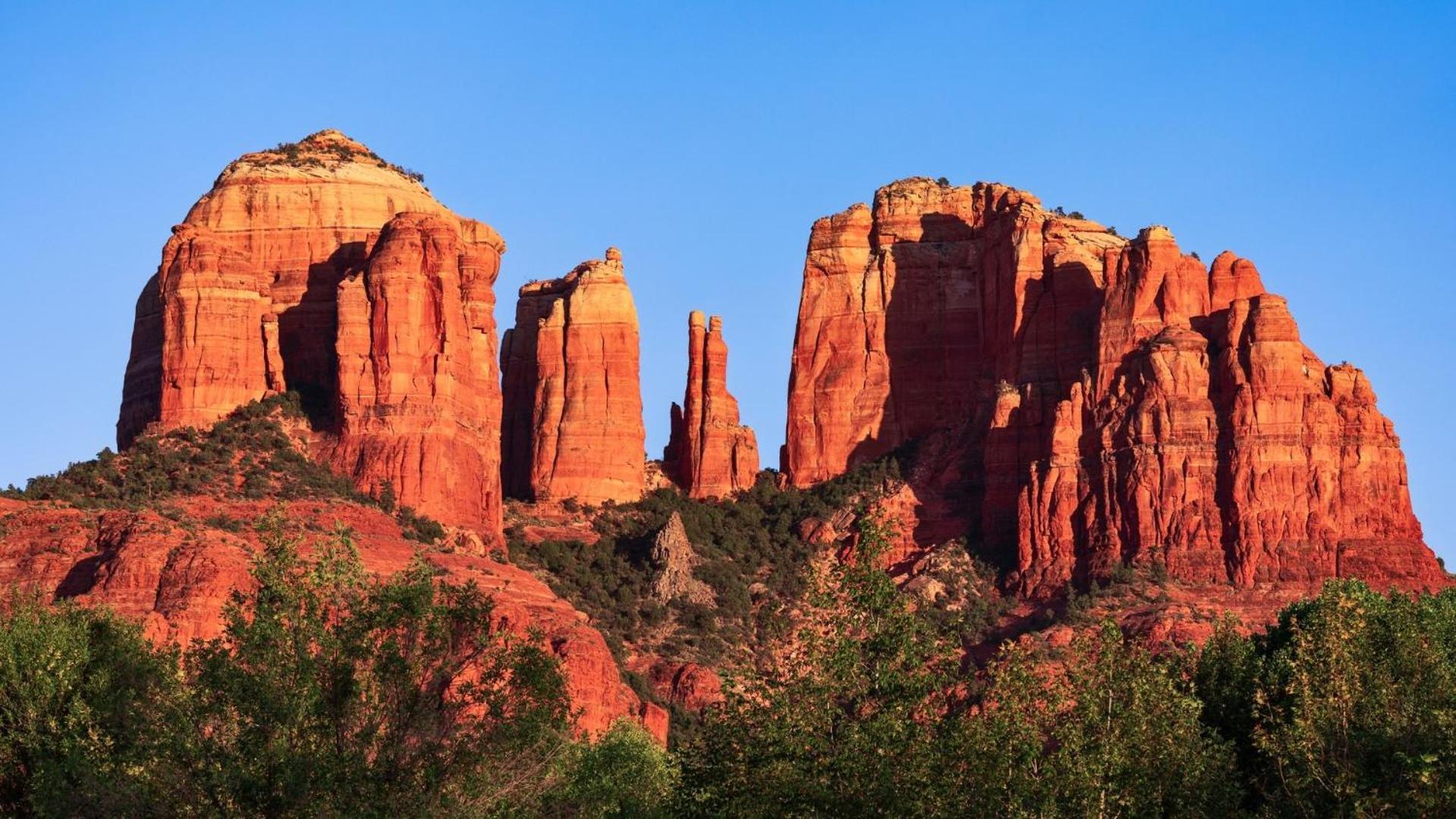 Villa Pinnacle Pines Forest Views Modern With Ev Charger Direct Trail Access Flagstaff