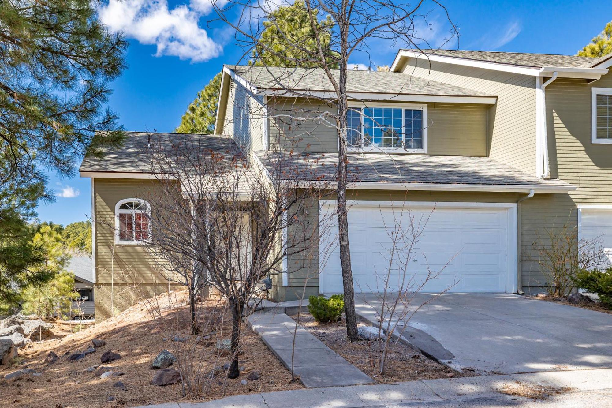 Mountain Jewel Modern Townhome In The Pines Great Location Near Downtown Villa Flagstaff