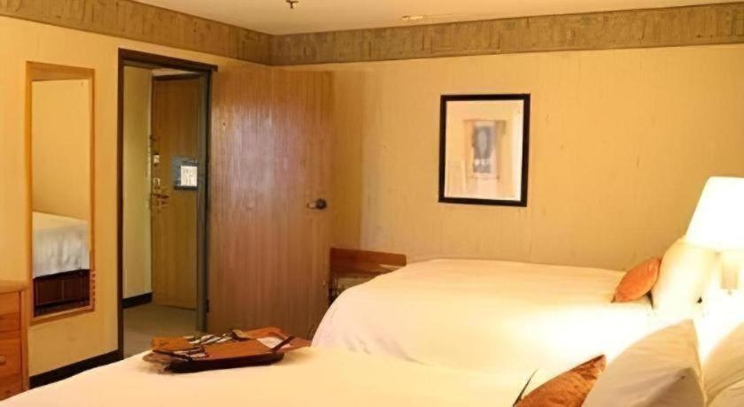 Flagstaff Hotel Hotel 3*