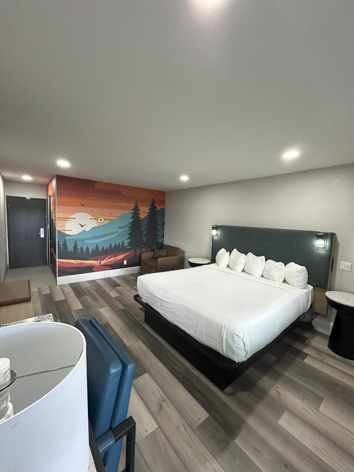 Elev8 Flagstaff, Trademark Collection By Wyndham 3* Flagstaff