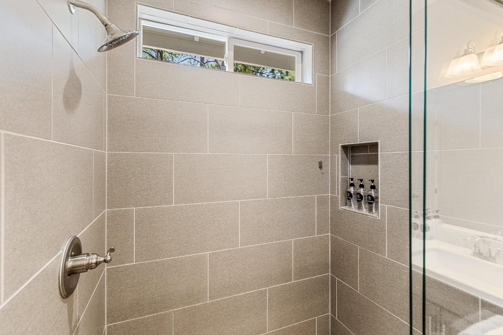 Pinnacle Pines Forest Views Modern With Ev Charger Direct Trail Access Villa