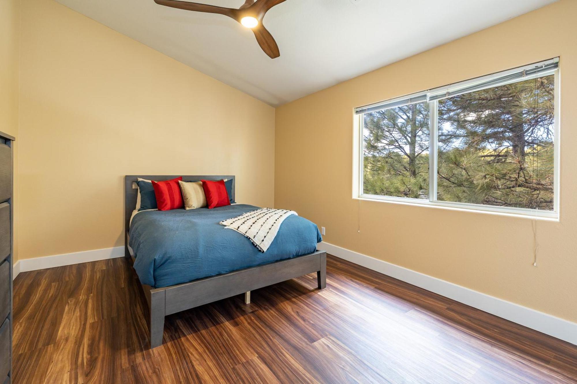 Mountain Jewel Modern Townhome In The Pines Great Location Near Downtown *