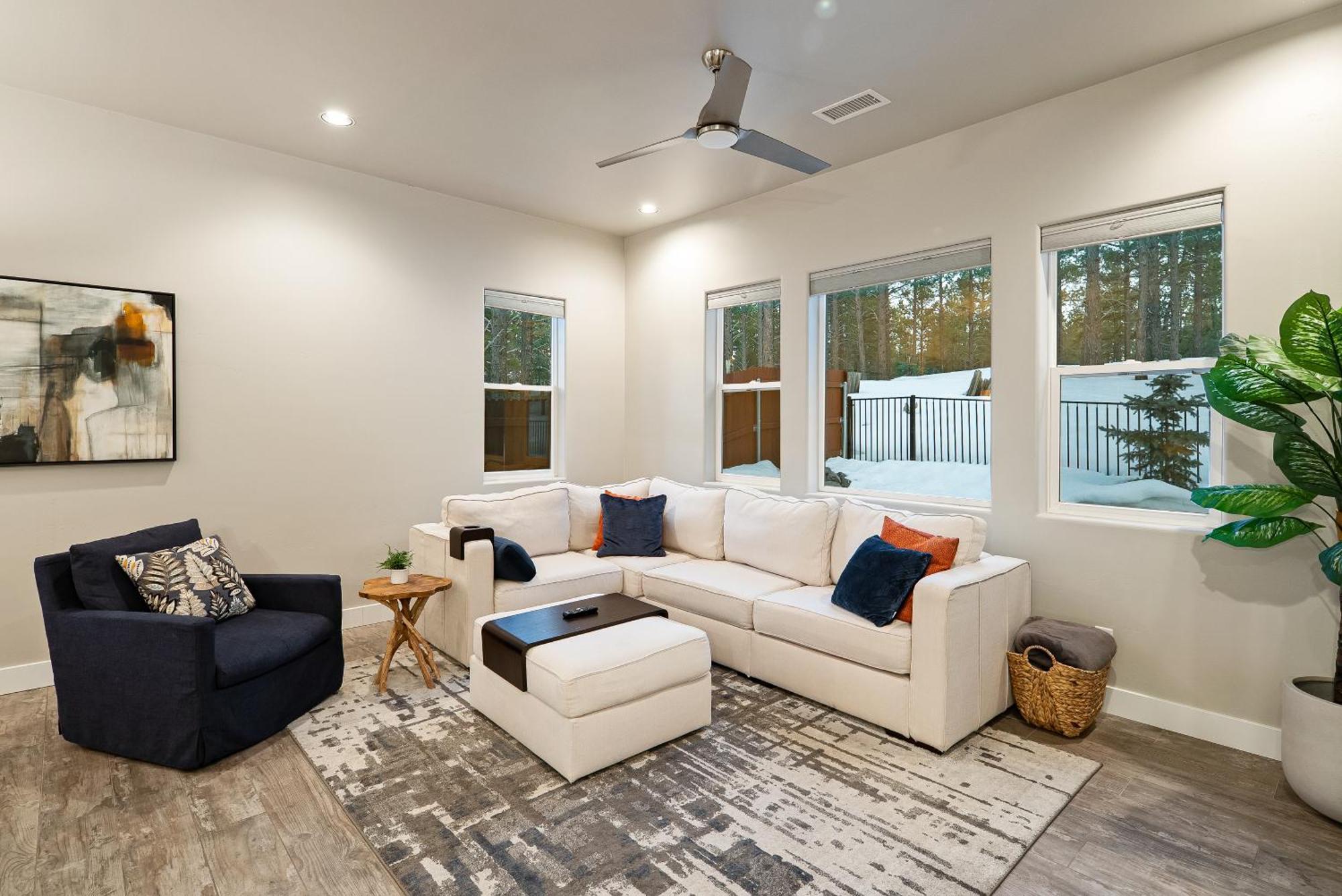 Pinnacle Pines Forest Views Modern With Ev Charger Direct Trail Access Villa Flagstaff