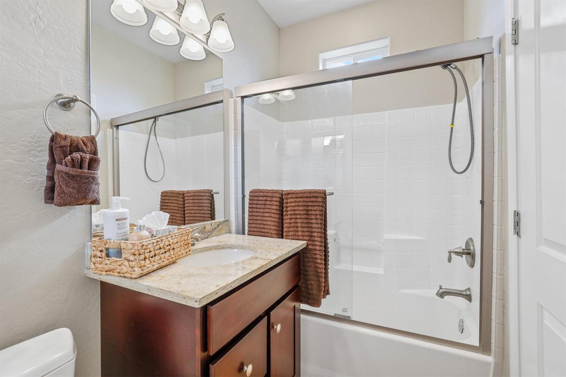 Beautiful Townhome Loaded With Amenities Excellent Location Great Value Ac Villa Flagstaff