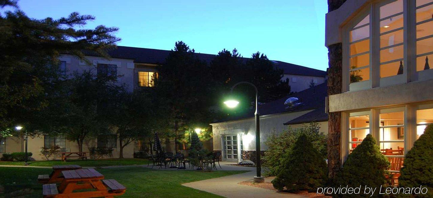 Embassy By Hilton Flagstaff