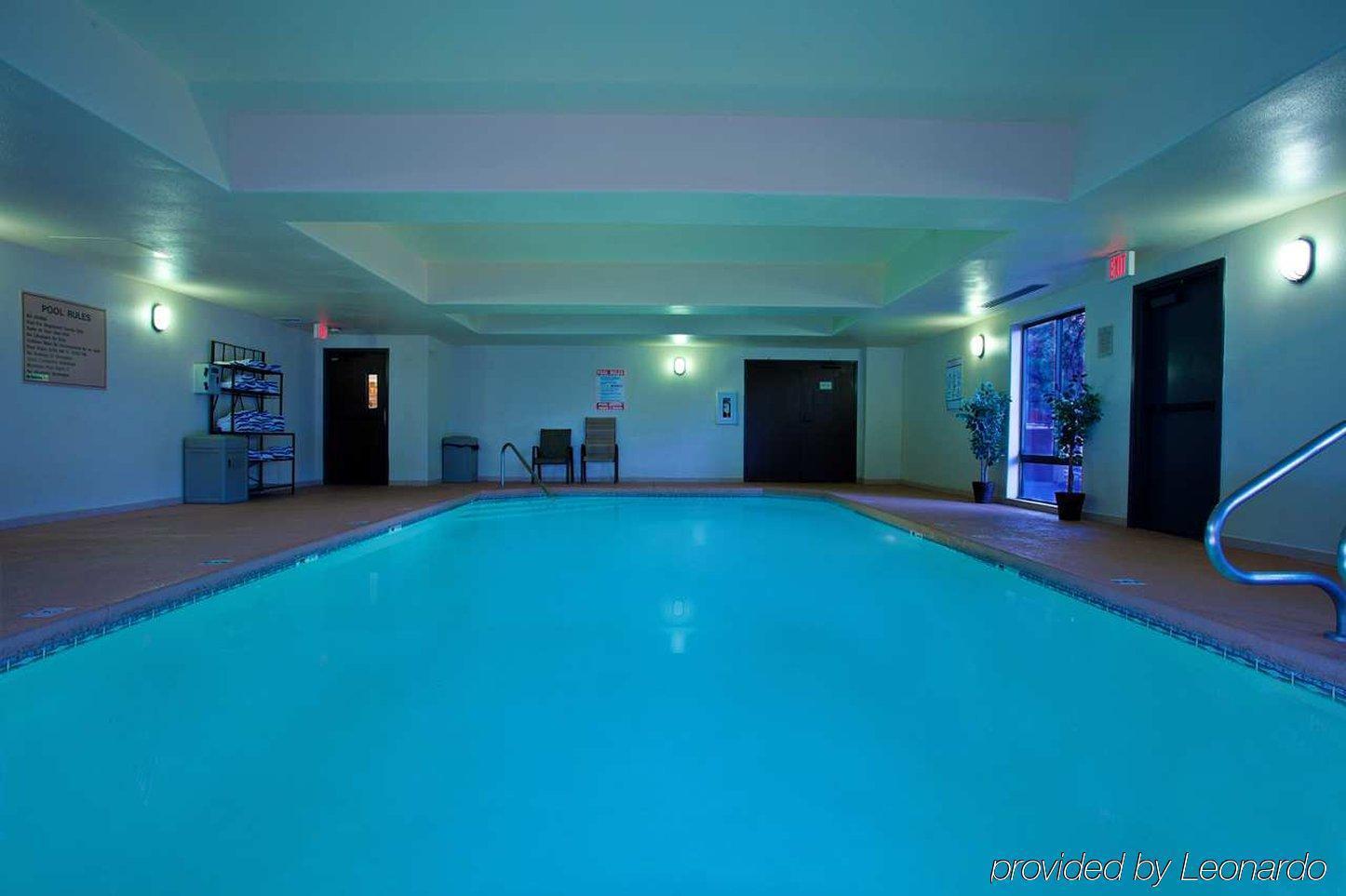 Hotel Country & By Radisson, Flagstaff, Az 3*