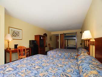 Hotel Super 8 By Wyndham 3*