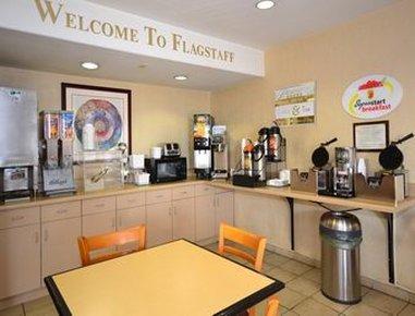 Super 8 By Wyndham Hotel 3*