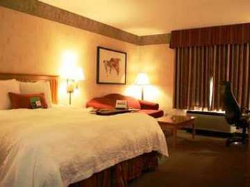 Country & By Radisson, Flagstaff, Az