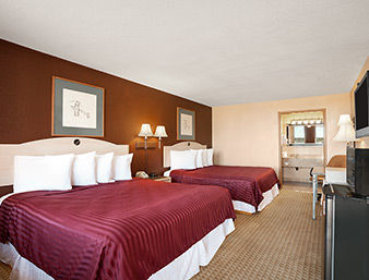 Travelodge Nau Conference Center Hotel