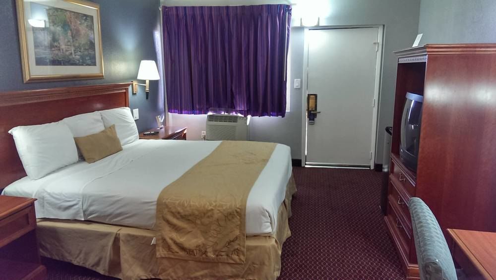 Motel Travelodge By Wyndham Near I-40