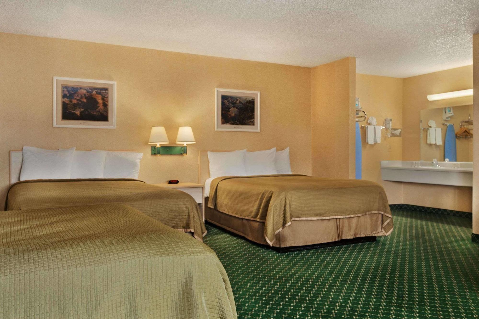 6 Az Hotel Flagstaff