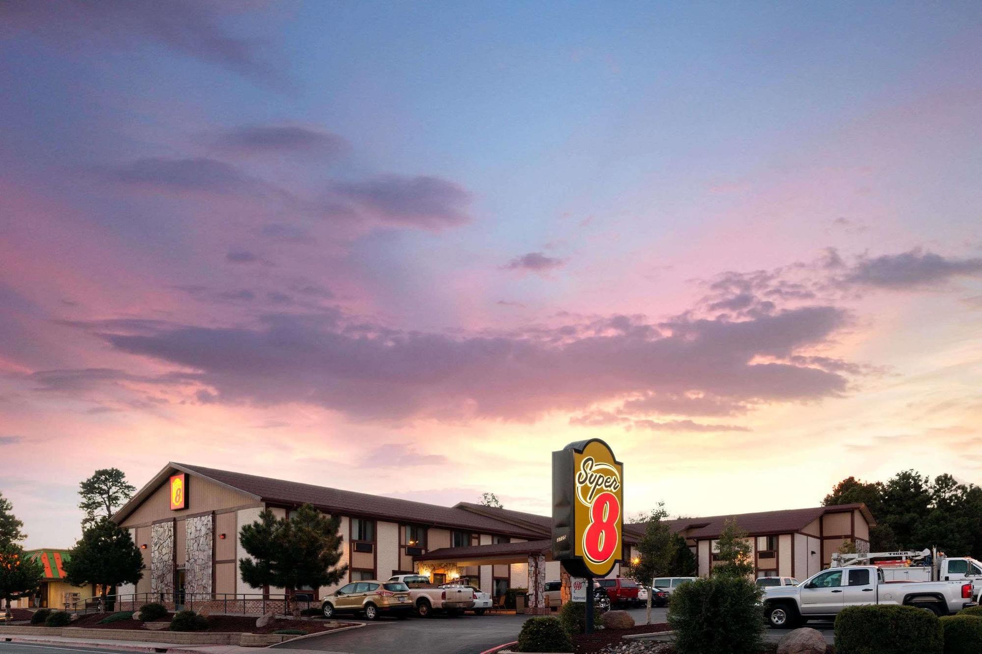 Super 8 By Wyndham
