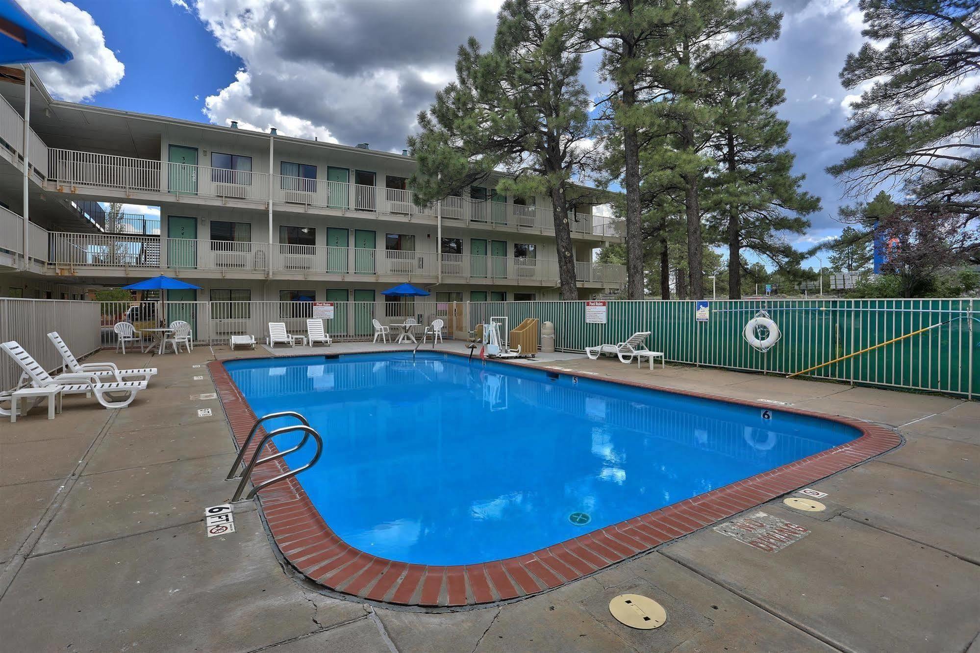 Hotel 6-flagstaff, Az - West - Woodland Village