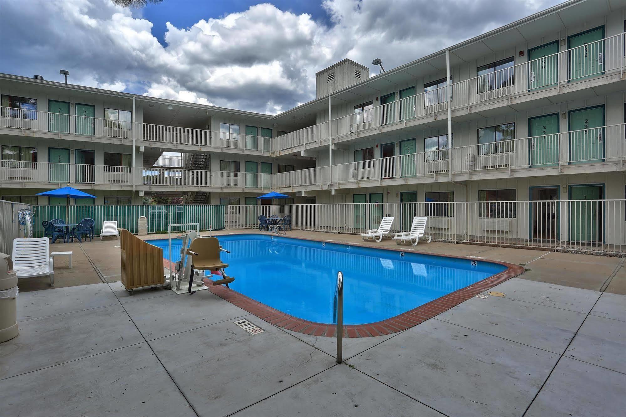 6-flagstaff, Az - West - Woodland Village 2* Flagstaff