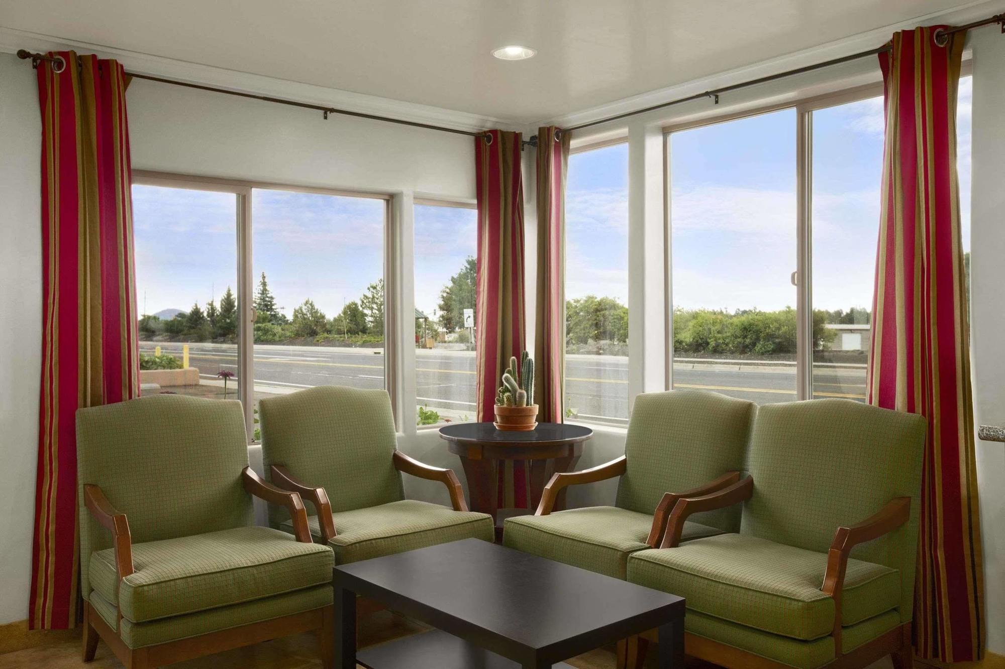 Motel Travelodge By Wyndham Near I-40 Flagstaff