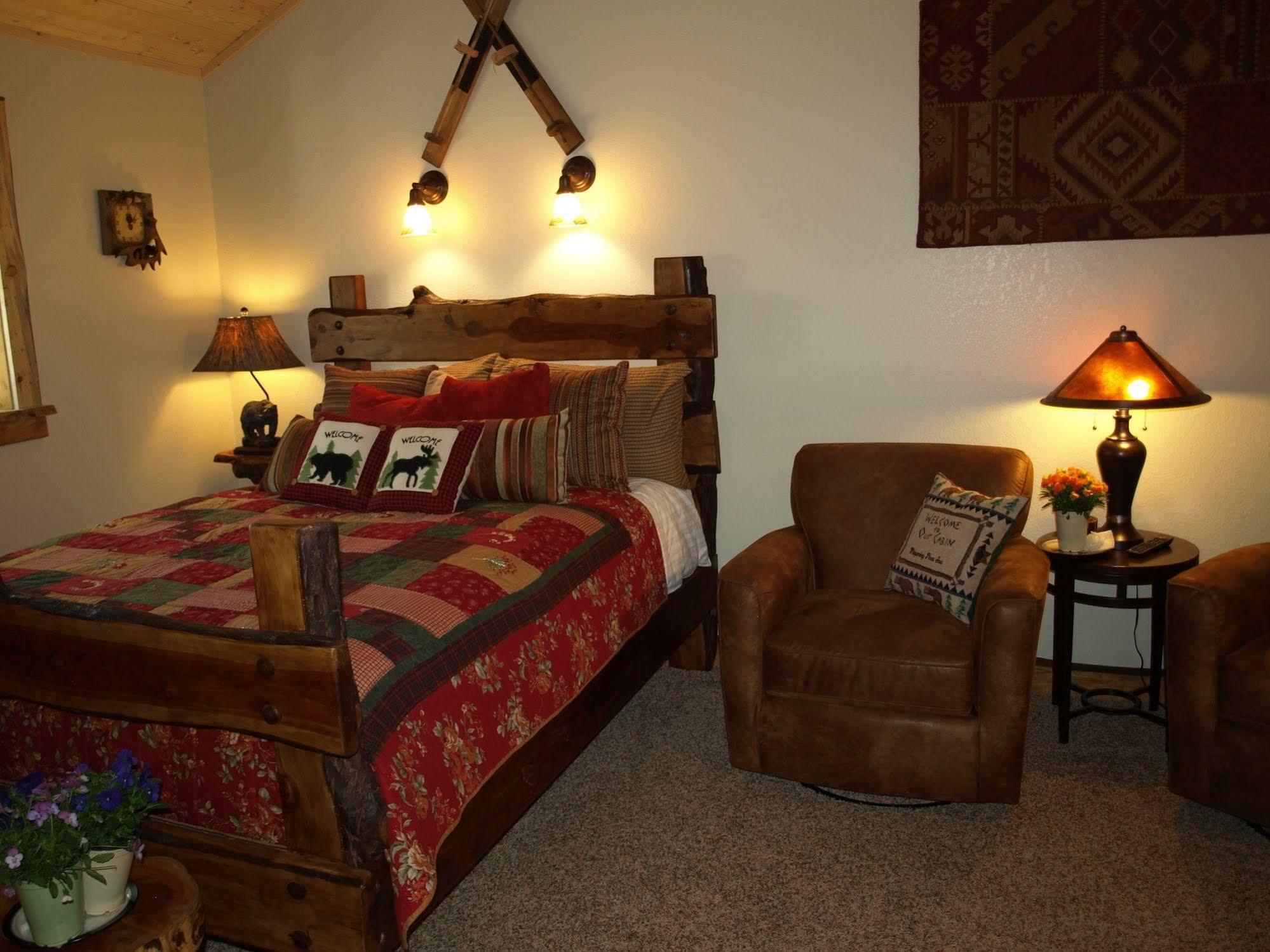 Whispering Pines Bed & Breakfast
