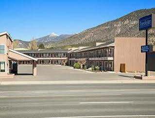 Travelodge By Wyndham Near I-40 3* Flagstaff