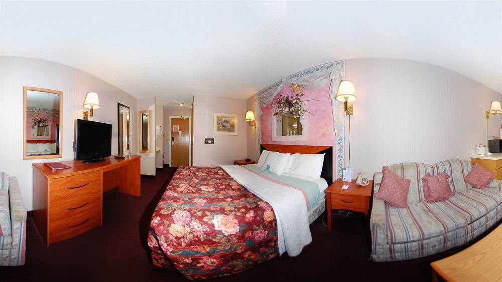 Comfort Lucky Lane I-40 Inn