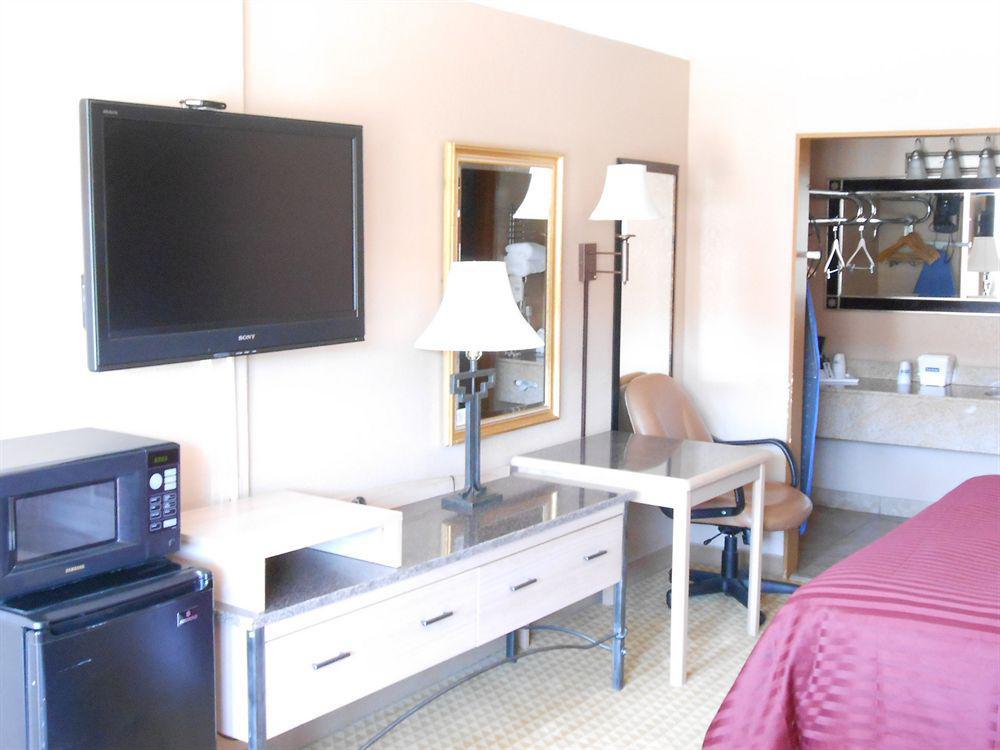Travelodge - Nau Conference Center 3* Flagstaff