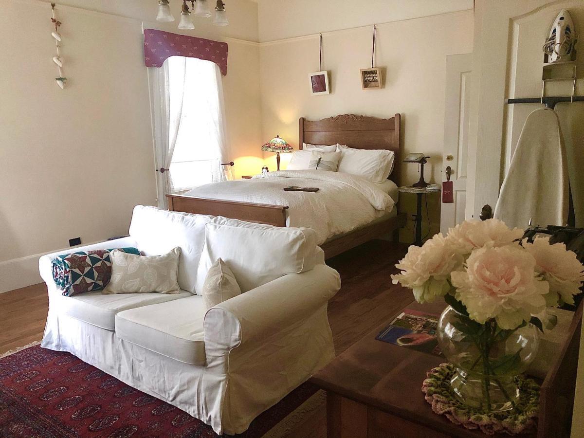 Bed & Breakfast Starlight Pines 3*